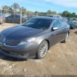 Lincoln MKS * Подходяща за ГАЗ Обява: 11735595531227791