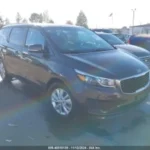 Kia Sedona * LX*  Обява: 11736420704502178