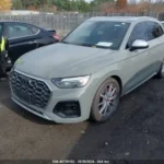 Audi SQ5 * PREMIUM PLUS TFSI QUATTRO* Обява: 21735822917773629
