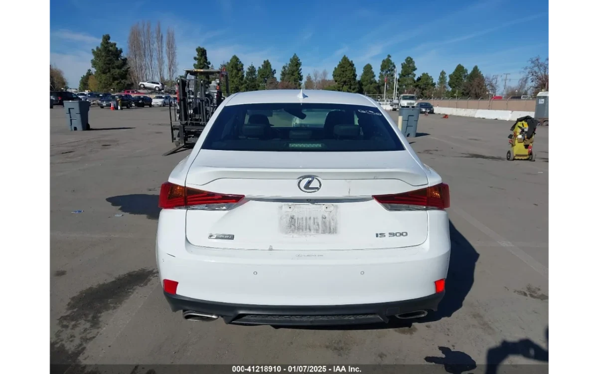 Lexus IS 300 2.0L * LED * Дистроник * Лизинг | Mobile.bg — изображение 6