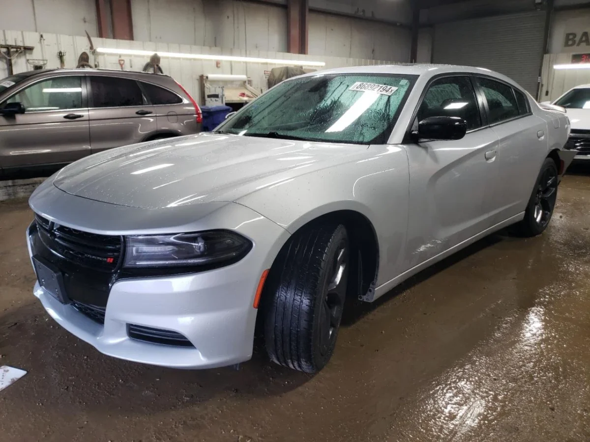 Dodge Charger 3.6L SXT * Отлична за газ! * Лизинг! | Mobile.bg — изображение 3