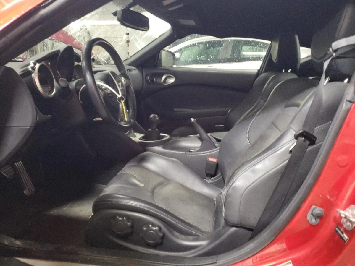 Nissan 370Z * Възможност за Лизинг*  | Mobile.bg — изображение 7