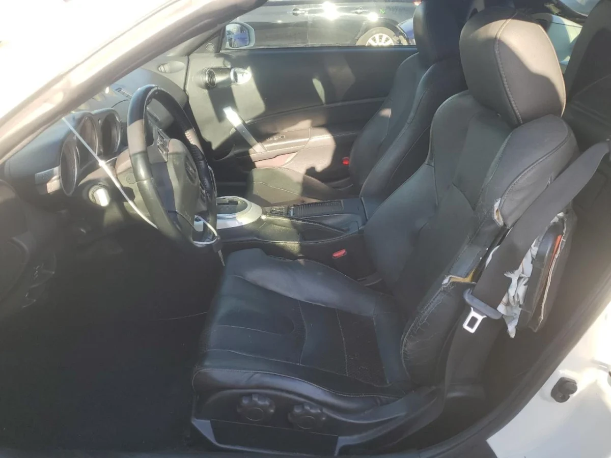 Nissan 350z Roadster * Възможност за Лизинг*  | Mobile.bg — изображение 7