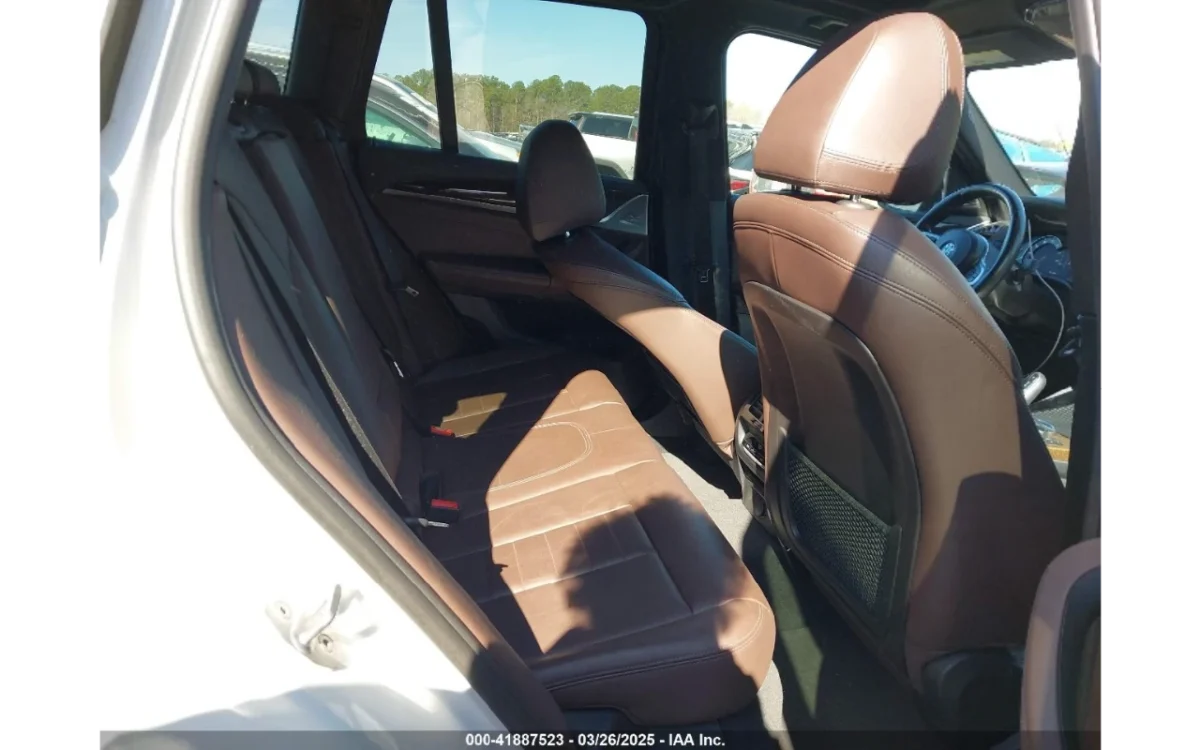 BMW X3 M40i * M-PACK * HEAD UP * ДИСТРОНИК * ЛИЗИНГ | Mobile.bg — изображение 12
