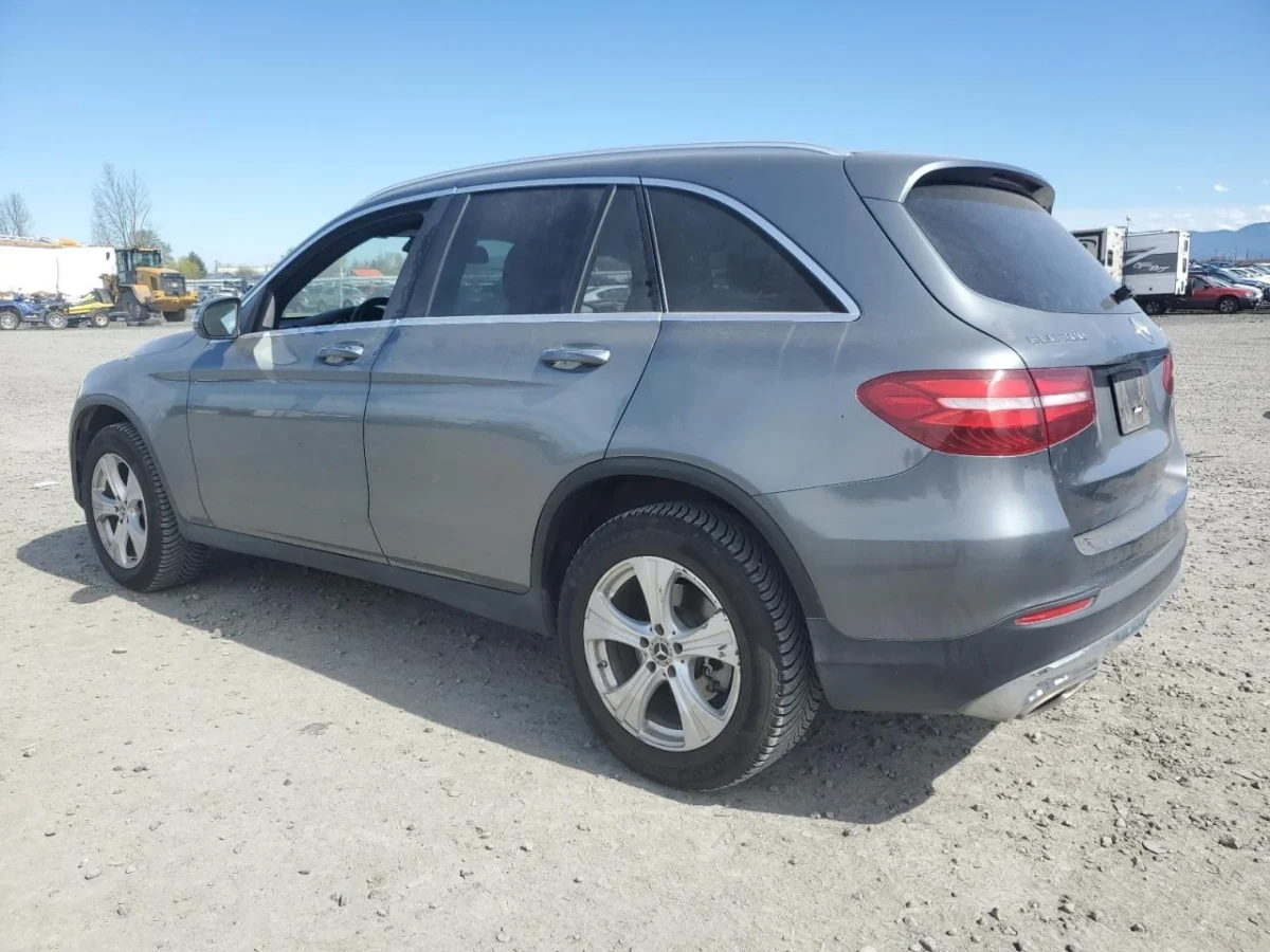 Mercedes-Benz GLC 300 4MATIC * Възможност за Лизинг*  | Mobile.bg — изображение 2