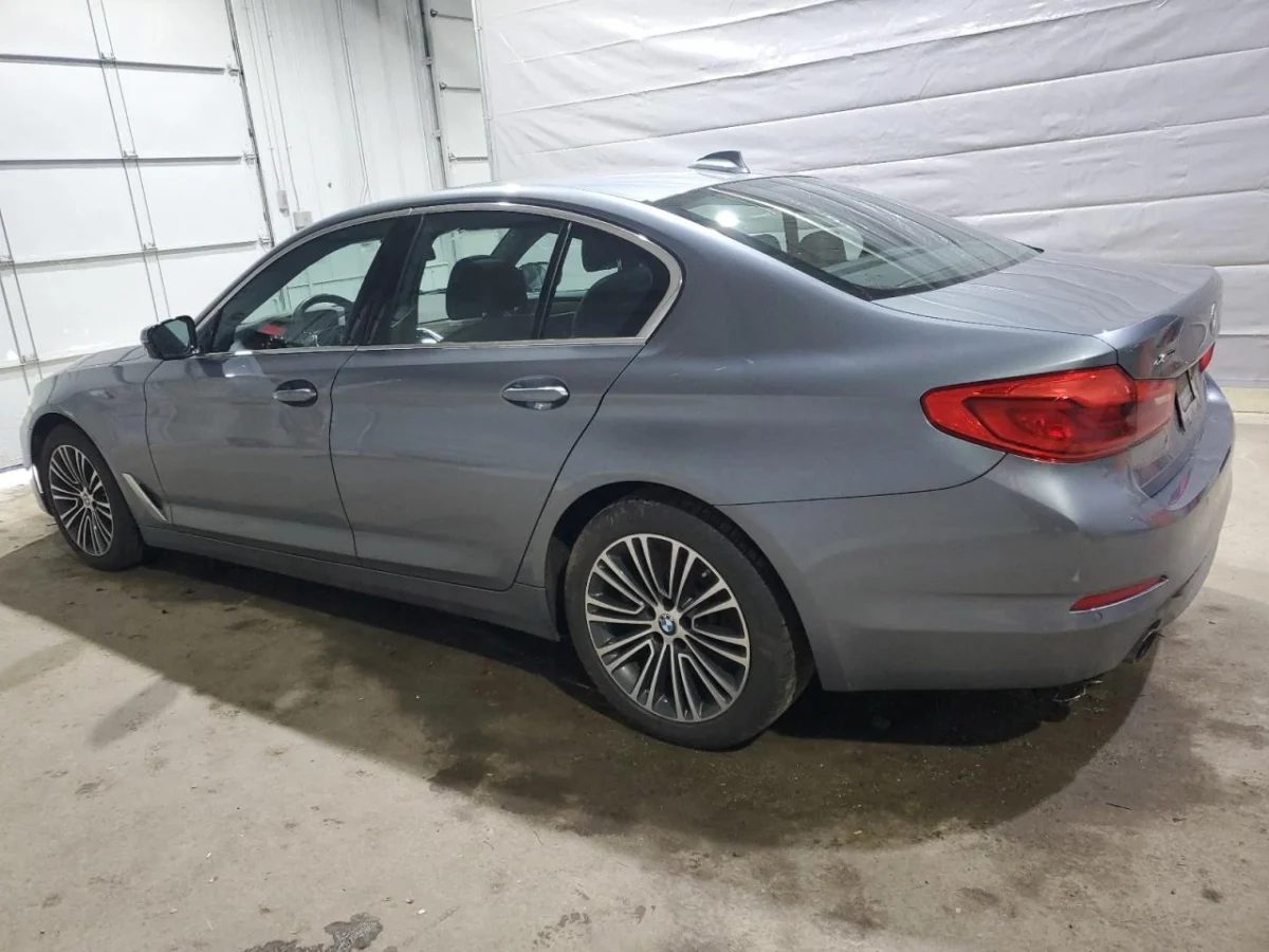 BMW 530 XI * КЛИП НА ДВИГАТЕЛ* * ЛИЗИНГ*  | Mobile.bg — изображение 3