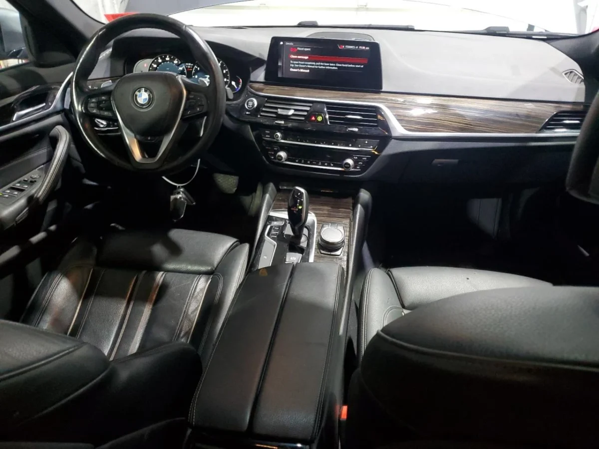 BMW 530 XI * КЛИП НА ДВИГАТЕЛ* * ЛИЗИНГ*  | Mobile.bg — изображение 8