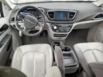 Chrysler Pacifica TOURING L 3.6L * КЛИП НА ДВИГАТЕЛ* * ЛИЗИНГ*  | Mobile.bg — изображение 8