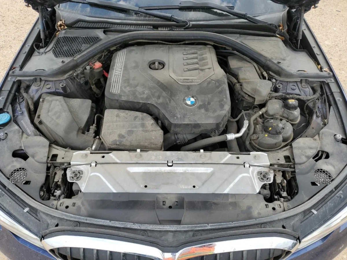 BMW 330 I * КЛИП НА ДВИГАТЕЛ* * ЛИЗИНГ*  | Mobile.bg — изображение 11