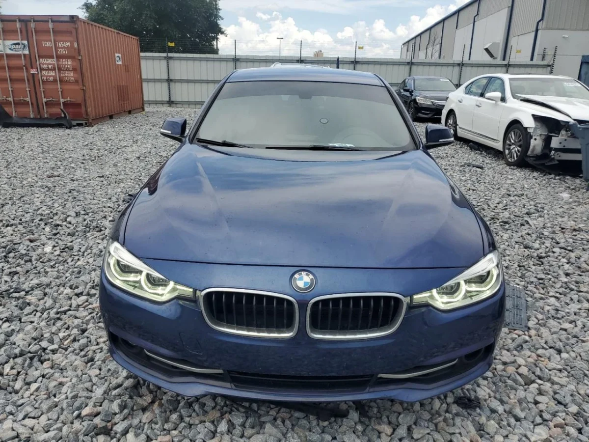 BMW 330 XI * ЛИЗИНГ*  | Mobile.bg — изображение 5