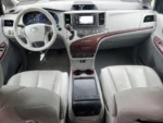 Toyota Sienna 3.5L XLE* ЛИЗИНГ*  | Mobile.bg — изображение 7