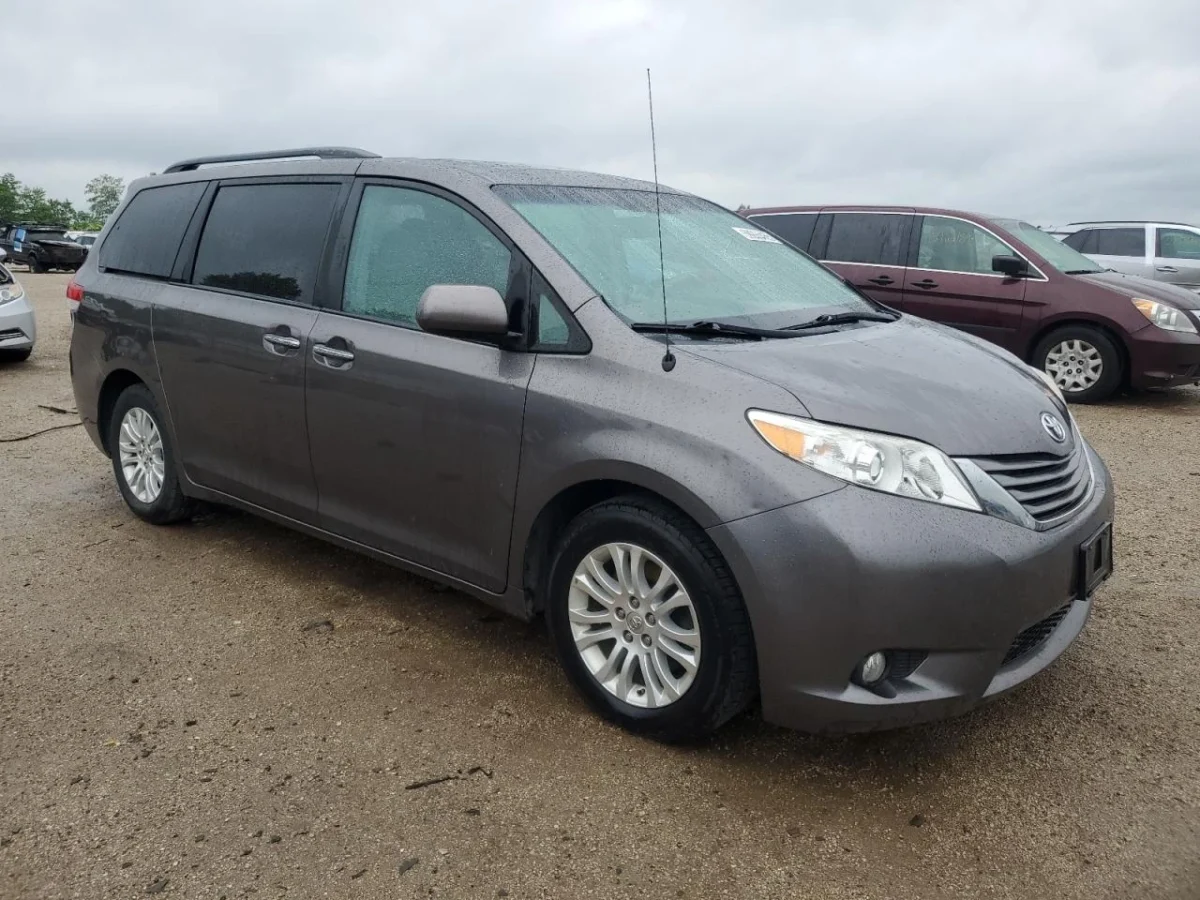 Toyota Sienna 3.5L XLE* ЛИЗИНГ*  | Mobile.bg — изображение 1
