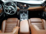 Alfa Romeo Giulia Ti Q4 280кс * Възможност за Лизинг*  | Mobile.bg — изображение 8