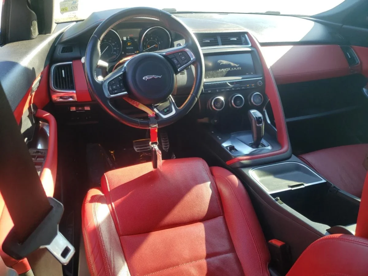 Jaguar E-pace R-Dynamic S P300 * Лизинг*  | Mobile.bg — изображение 8