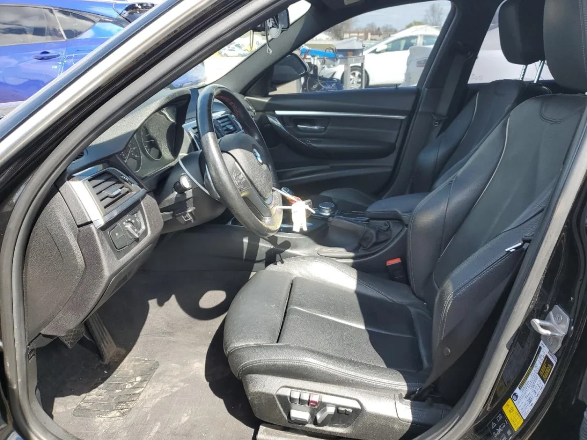 BMW 330 xDrive * Възможност за Лизинг*  | Mobile.bg — изображение 7