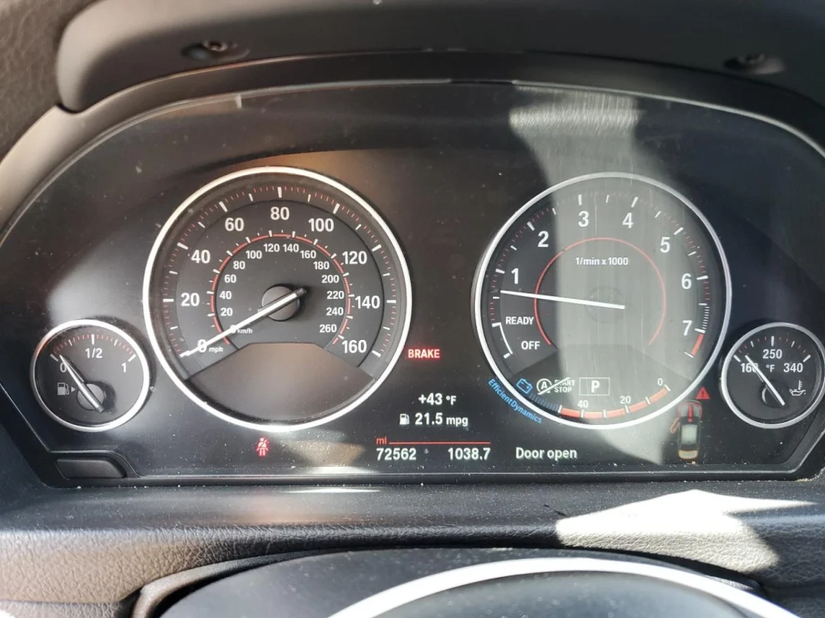 BMW 330 xDrive * Възможност за Лизинг*  | Mobile.bg — изображение 9
