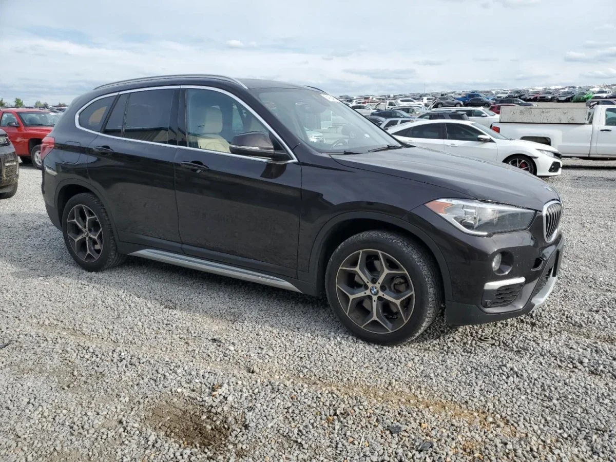 BMW X1 XDRIVE28i * Възможност за Лизинг*  | Mobile.bg — изображение 4